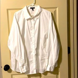 The Limited women’s 2x white button down shirt